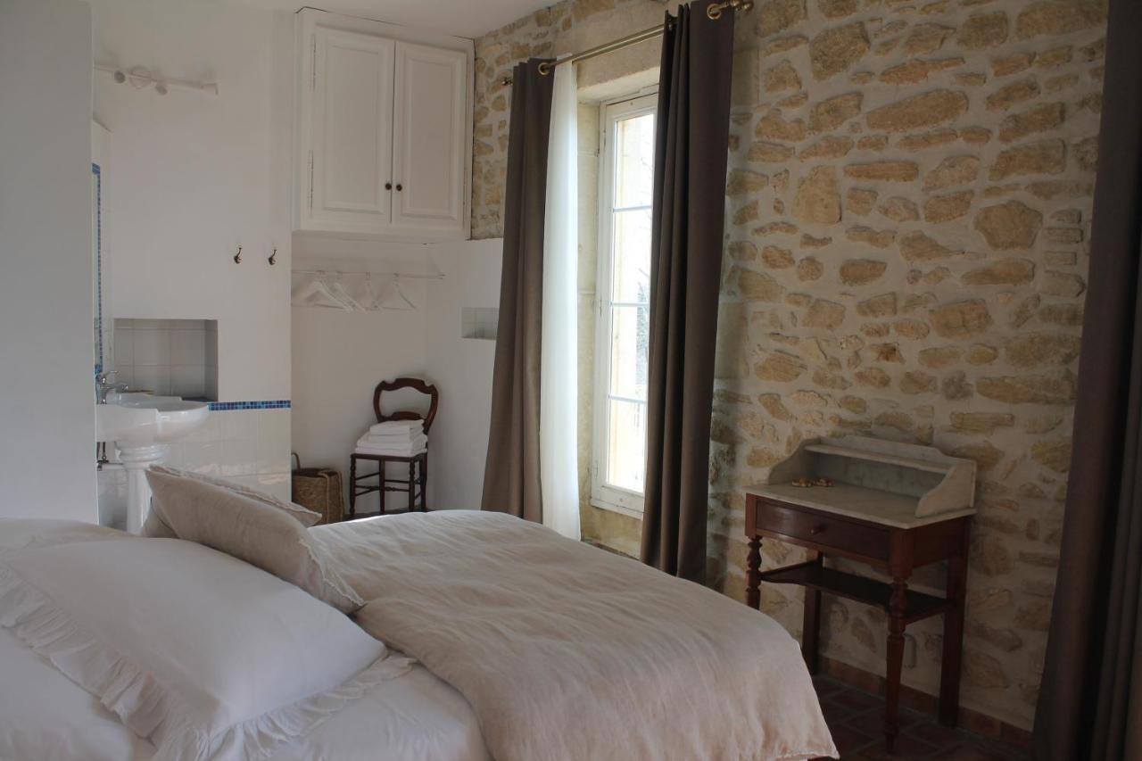 LA DEMEURE Bed&Breakfast Aubais Extérieur photo
