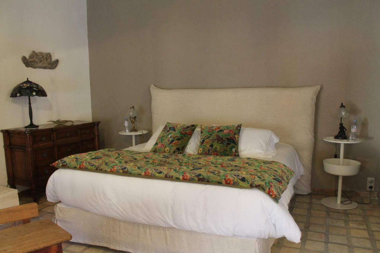 LA DEMEURE Bed&Breakfast Aubais Extérieur photo